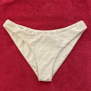 Infamous Swim radar bikini bottom- white- L, cheeky small fit consider sizing up